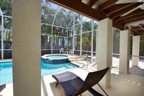 Pool - Hidden Treasure (Fort Myers Beach)