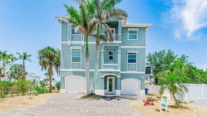 Exterior - Grande Palermo (Fort Myers Beach)