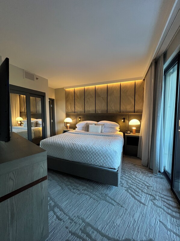 2 chambres, fer et planche à repasser, Wi-Fi gratuit, draps fournis