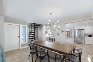 Huis, Meerdere bedden (Big Blue Beach House) | Interieur
