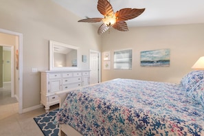 House, 1 King Bed with Sofa bed (Dolphin Dream) | 2 bedrooms
