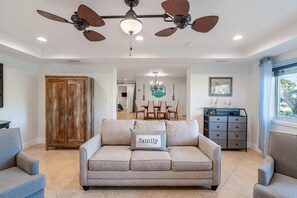 House, Multiple Beds (Happy Daze) | Living area - Happy Daze (Fort Myers Beach)