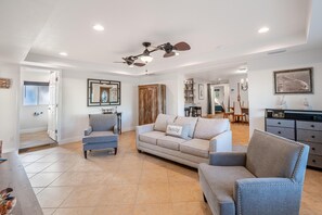 House, Multiple Beds (Happy Daze) | Living area