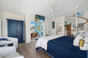 House, 1 King Bed with Sofa bed (Bluewaters Vista)
