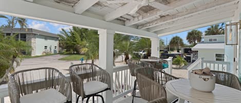 House, Multiple Beds (Bluewaters Beach House) | Outdoor dining