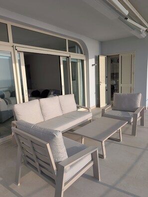 Terrace/patio - Villa Azzura Splendor (Torre Delle Stelle (Maracalagonis))