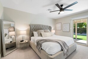 4 bedrooms, desk, iron/ironing board, travel cot