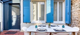 Perfect location! Quiet fisherman's cottage / terrace, bbq, garage, bikes.