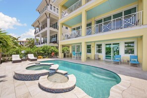 Pool - Island Waters (Fort Myers Beach)