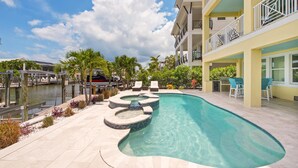 Pool - Island Waters (Fort Myers Beach)