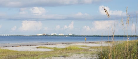 House, 1 King Bed with Sofa bed (Casa Azul A) | Beach | Beach nearby