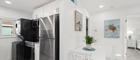 Maison, Plusieurs lits (Coconut Villa) | Cuisine privée | Un four, grille-pain