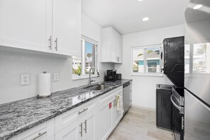 House, Multiple Beds (Coconut Villa) | Private kitchen | Oven, toaster