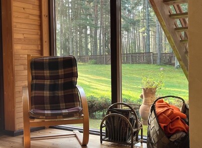 Charming 3-bedroom cottage in lovely Engure with WiFi