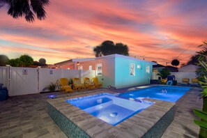 Casa, varias camas (Coconut Villa B) | Alberca