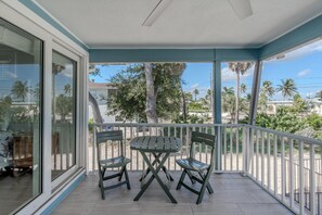 House, Multiple Beds (Blue Oasis) | Outdoor dining - Blue Oasis (Fort Myers Beach)