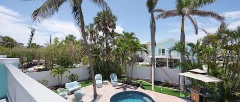Maison, plusieurs lits (Marilyn's Beach House) | Terrasse/Patio