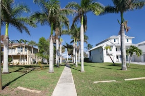 Casa, varias camas (Beach Paradise Getaway) | Áreas de la propiedad