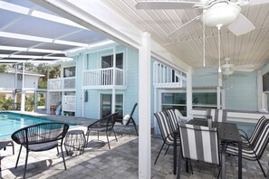 House, Multiple Beds (Beach Paradise Getaway) | Outdoor dining