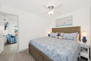 House, 1 King Bed with Sofa bed (Lucky Charm 1) - Lucky Charm 1 (Fort Myers Beach)