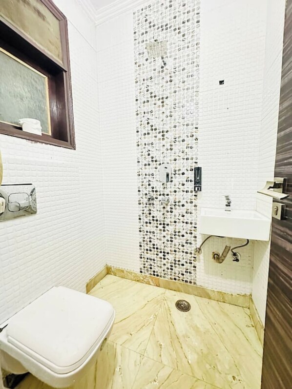 Bathroom - Prahar Homes  (Bharatpur)