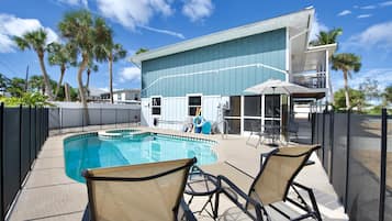 Nhà, 1 giường cỡ queen (Beach Bungalow 1) | Hồ bơi