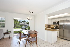 House, 2 Queen Beds (Beach Bungalow 2) | Private kitchen | Oven, toaster