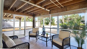 Unclassified image, 5 of 38, button - Beach Bungalow 2 (Fort Myers Beach)