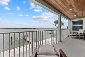 House, Multiple Beds (Estero Bay Sunrise) | Property grounds