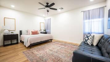 4 slaapkamers, reisbedje, gratis wifi, beddengoed