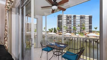 Condo, Multiple Beds (Casa Marina III-711) | Outdoor dining