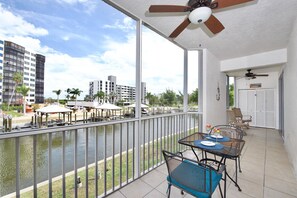 Apartment, Mehrere Betten (Casa Marina III-711) | Speisen im Freien