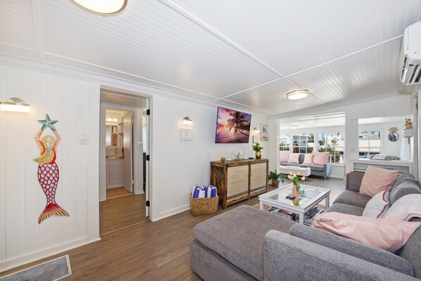 House, Multiple Beds (Bikinis & Martinis) | Living area - Bikinis & Martinis (Fort Myers Beach)