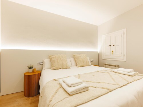 Mora 4-1 - Holiday Apartment Rental in Girona | Bravissimo