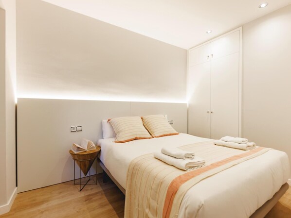 2 Schlafzimmer, Bügeleisen/Bügelbrett, Internetzugang, Bettwäsche