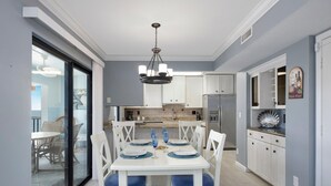 Condo, 1 King Bed with Sofa bed (Bel Air Beach Club Penthouse 503) | Dining - Bel Air Beach Club Penthouse 503 (Fort Myers Beach)