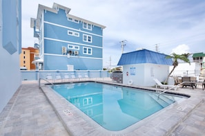 Lejlighed - 1 kingsize-seng med sovesofa (Bel Air Beach Club Penthouse 503) | Pool