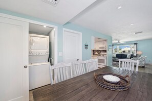 House, Multiple Beds (Montishello on Jefferson) | Interior