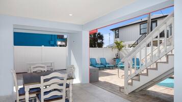 House, Multiple Beds (Montishello on Jefferson) | Outdoor dining