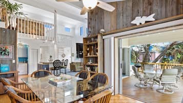 House, Multiple Beds (Blue Bayou) | Dining