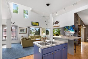 House, Multiple Beds (Blue Bayou A) | Interior - Blue Bayou A (Fort Myers Beach)