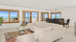 Huis, Meerdere bedden (Beachfront Palace (Saint Kyrollos VI)) | Woonruimte