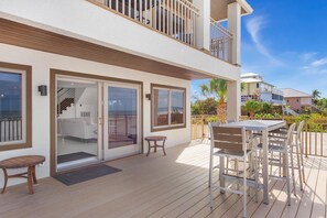 House, Multiple Beds (Beachfront Palace (Saint Kyrollos VI)) | Outdoor dining