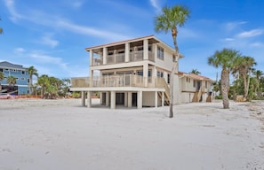 House, Multiple Beds (Beachfront Palace (Saint Kyrollos VI)) | Exterior