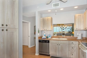 Condo, Multiple Beds (Palm Harbor #602) | Private kitchen | Oven, toaster - Palm Harbor #602 (Fort Myers Beach)