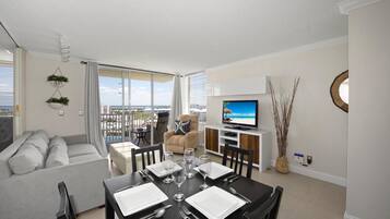 Condo, 1 King Bed with Sofa bed (Estero Beach & Tennis 901-C) | Living area