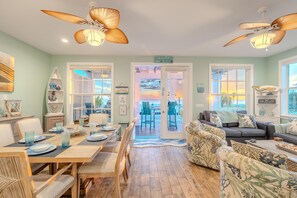 House, Multiple Beds (Sunset Paradise) | Dining - Sunset Paradise (Fort Myers Beach)