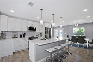 House, Multiple Beds (Flight of Albatross) | Private kitchen | Oven, toaster - Flight of Albatross (Fort Myers Beach)