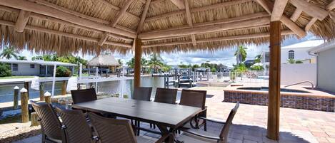 House, Multiple Beds (Flight of Albatross) | Outdoor dining