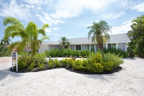 House, Multiple Beds (Palmview Paradise) | Exterior